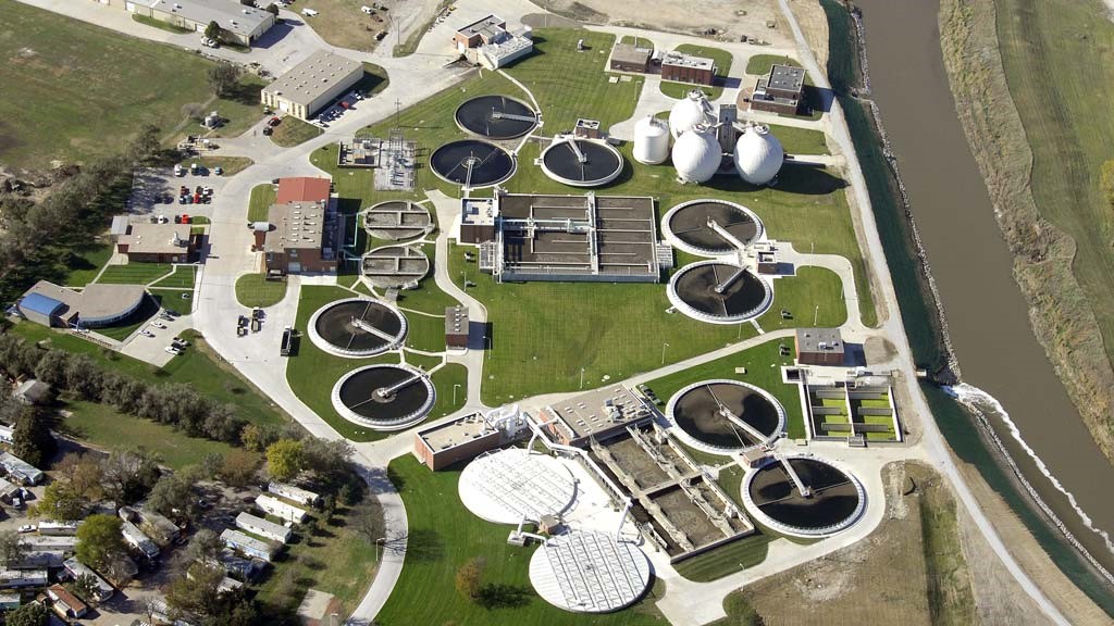 An aerial photo of a municipal wastewater treatment plant