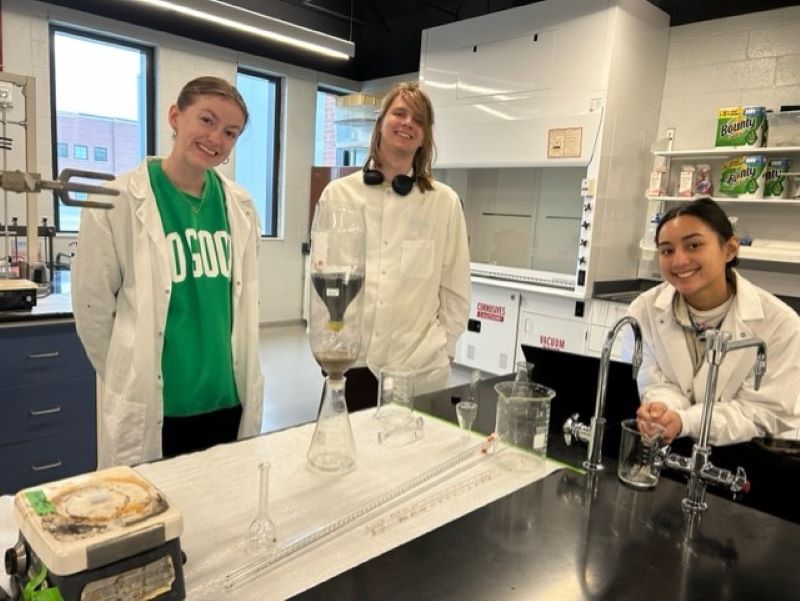 Students in environmental engineering lab
