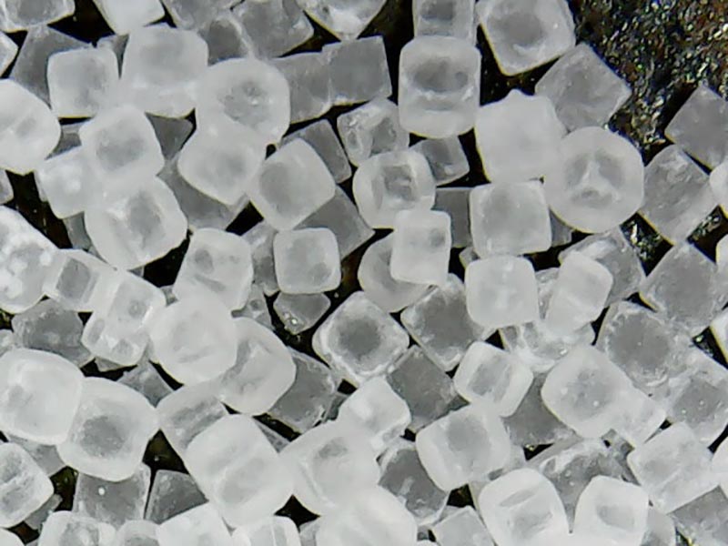 Table salt under a digital microscope