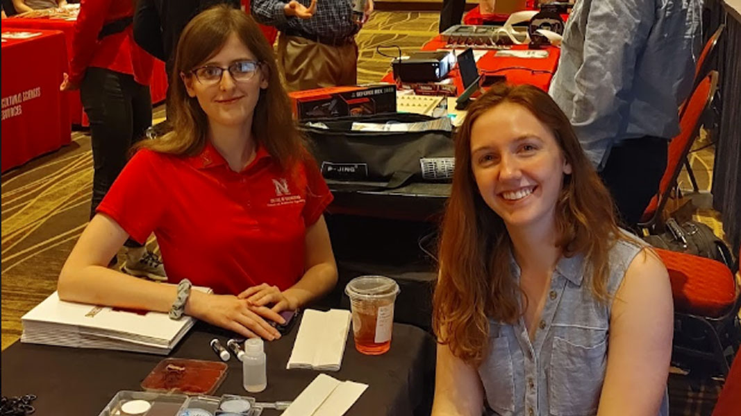 Laurel and Kait at the 2023 Women in Science Conference.